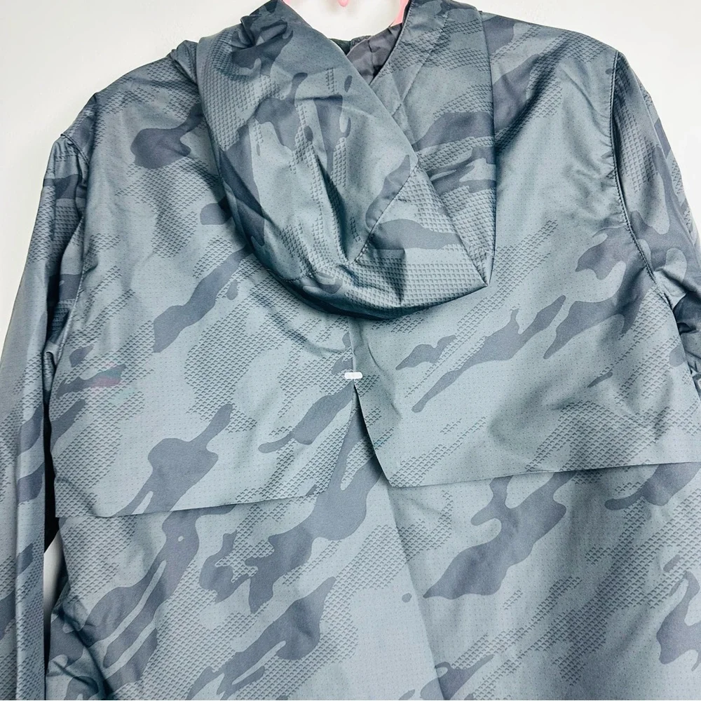 Champion Kids' Black Camouflage Raincoat Water Resistant Tilted Camo Size Large